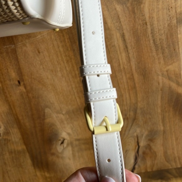 Betsey Johnson | Satchel w/ Butterfly Charm & Removable Crossbody Strap - Picture 5 of 12